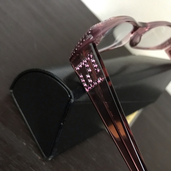 ❌SOLD❌FENDI 2:00 Reading Glasses With Lens - Picture 6 of 8